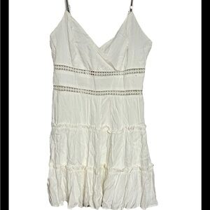 White Sleeveless Dress with Lace Details Trixx Clothing Co Women's Sleeveless S
